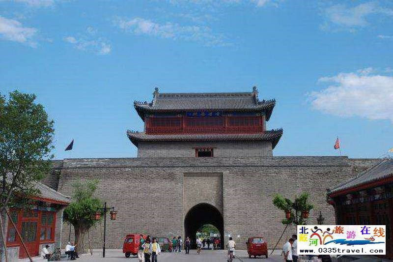 超值“山海關(guān)十年暢游卡”（包含天下第一關(guān)、老龍頭、角山、長(zhǎng)壽山、孟姜女廟等九大景區(qū)）